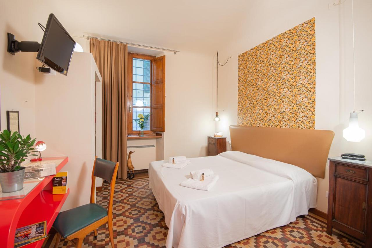 Diana & Depandance Hotel 2*