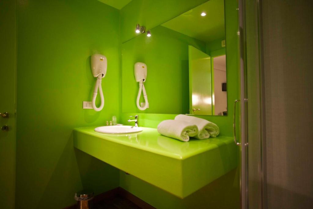 Diana & Depandance Hotel 2*